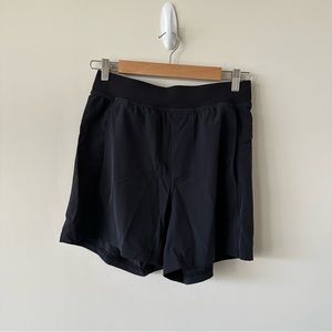 Lululemon Shorts Size S